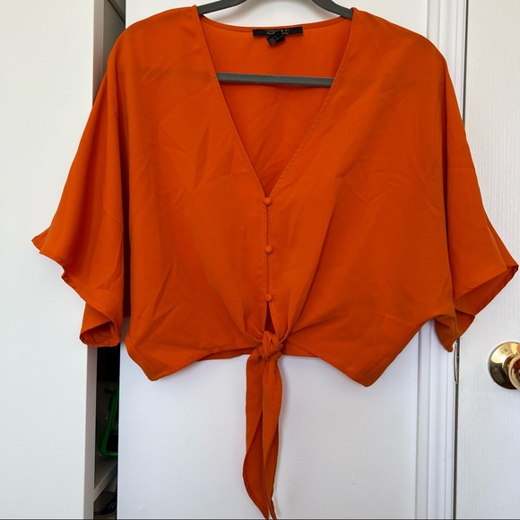 Blouse - Picture 1 of 4